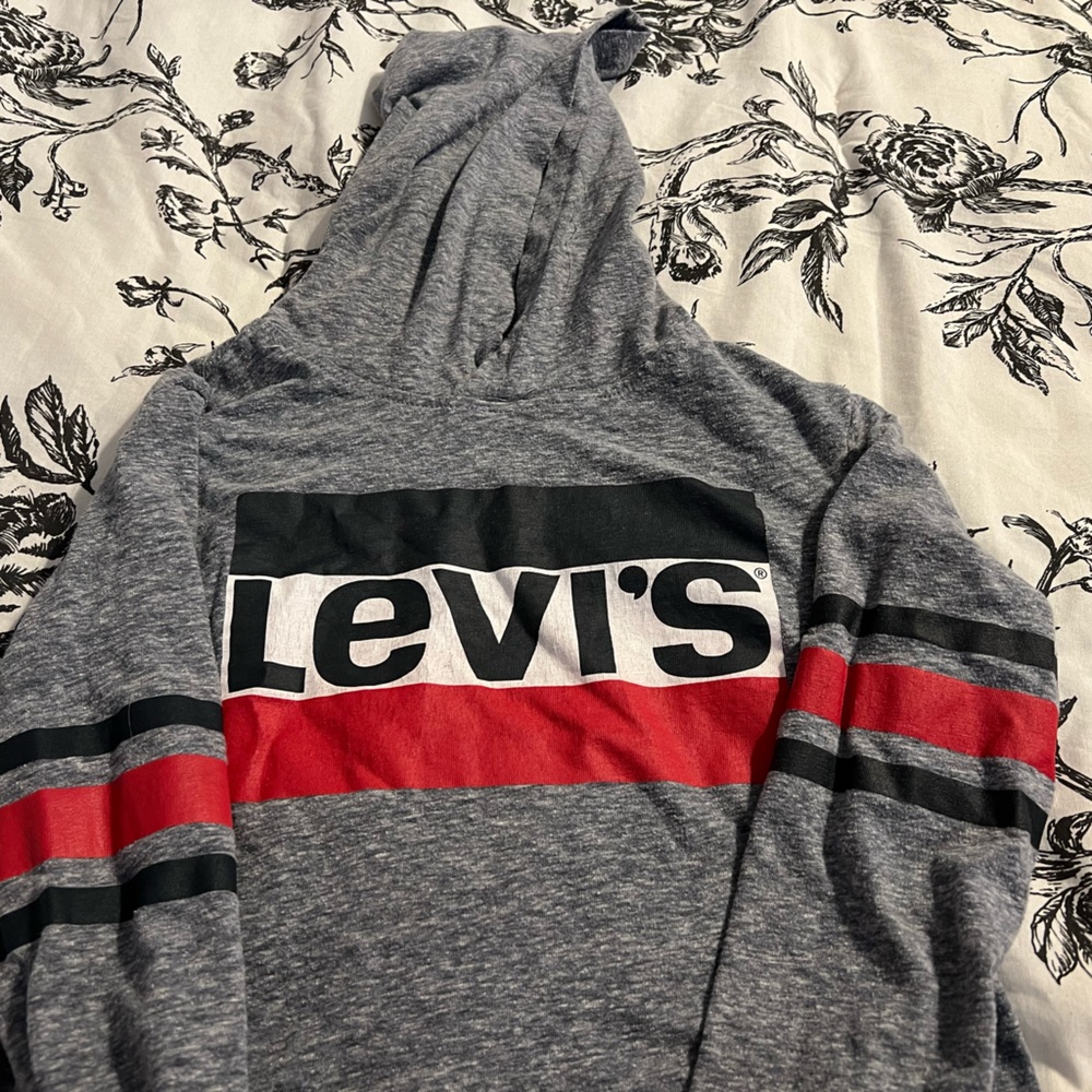 💕🌼 Boys Levi’s hooded T-shirt boys small - Picture 2 of 3